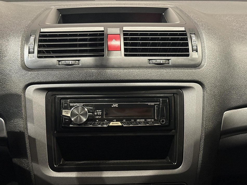 Škoda Octavia II 1.6i 