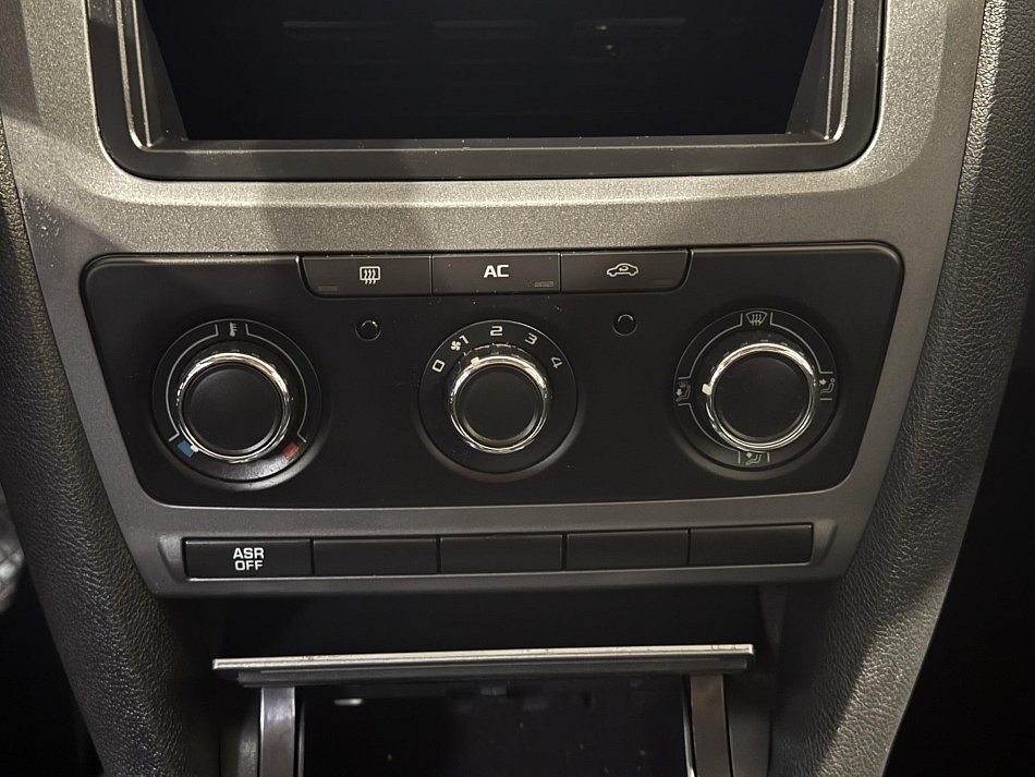 Škoda Octavia II 1.6i 