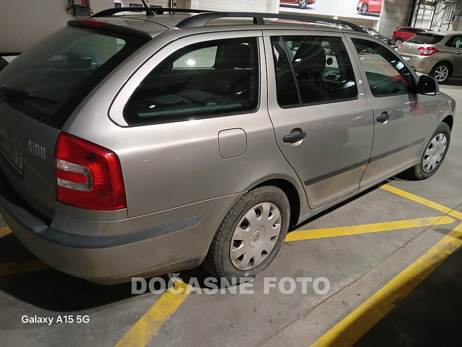 Škoda Octavia II 1.6i 