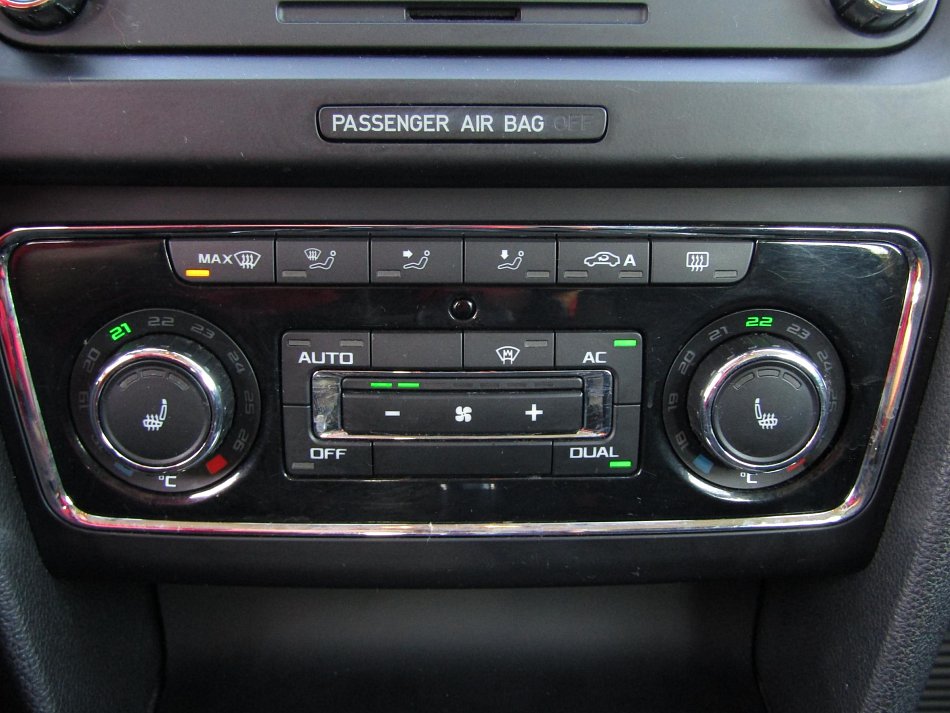 Škoda Superb II 2.0TDi Elegance