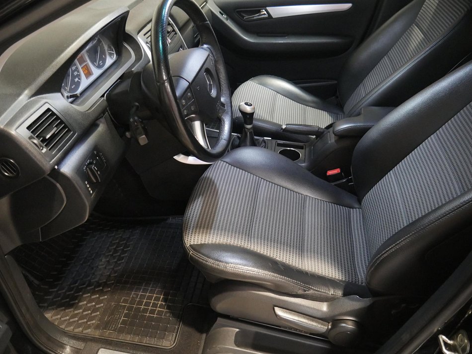 Mercedes-Benz Třída B 2.0CDi  B180