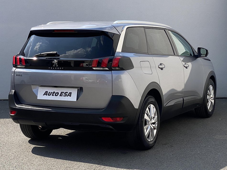 Peugeot 5008 1.5 HDi Active
