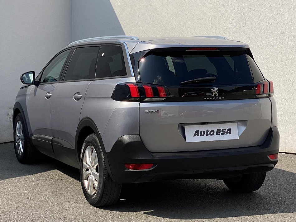 Peugeot 5008 1.5 HDi Active