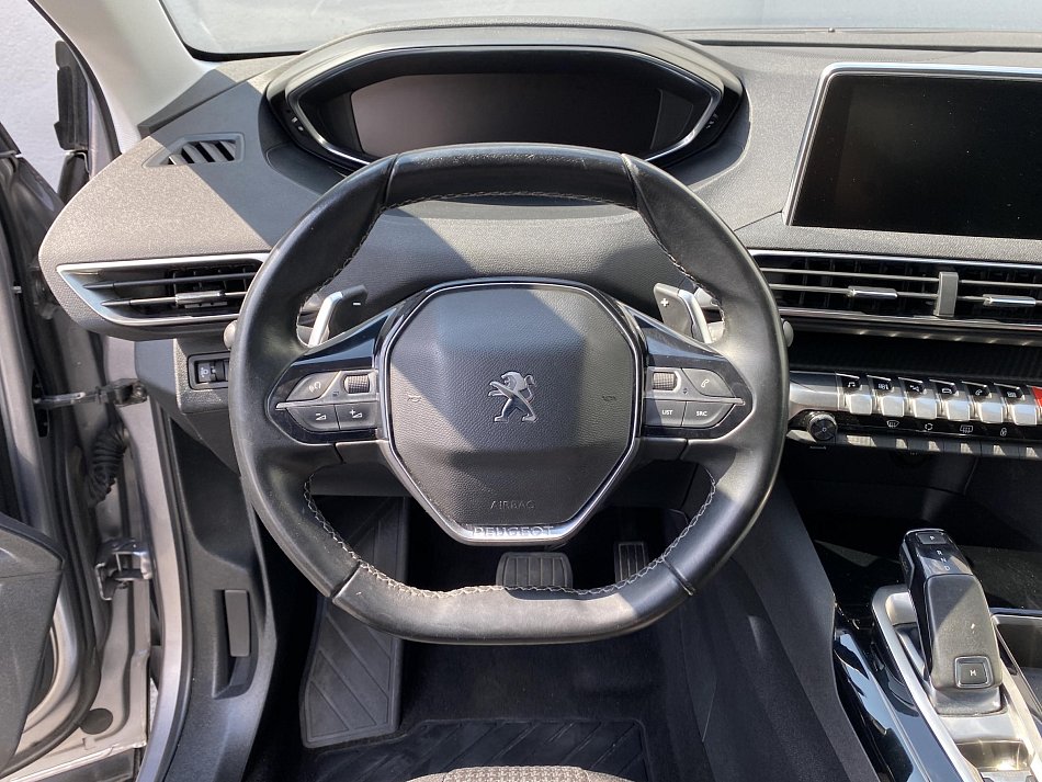 Peugeot 5008 1.5 HDi Active