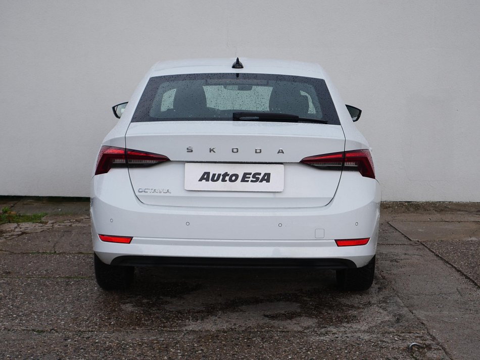 Škoda Octavia IV 2.0TDi Ambition