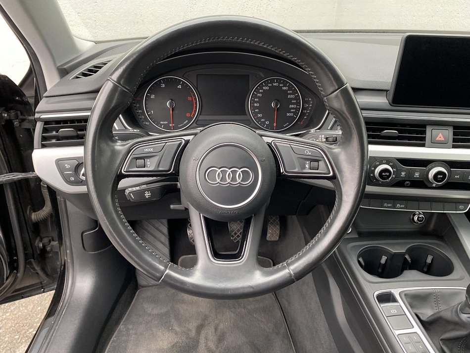 Audi A4 2.0 TDi 