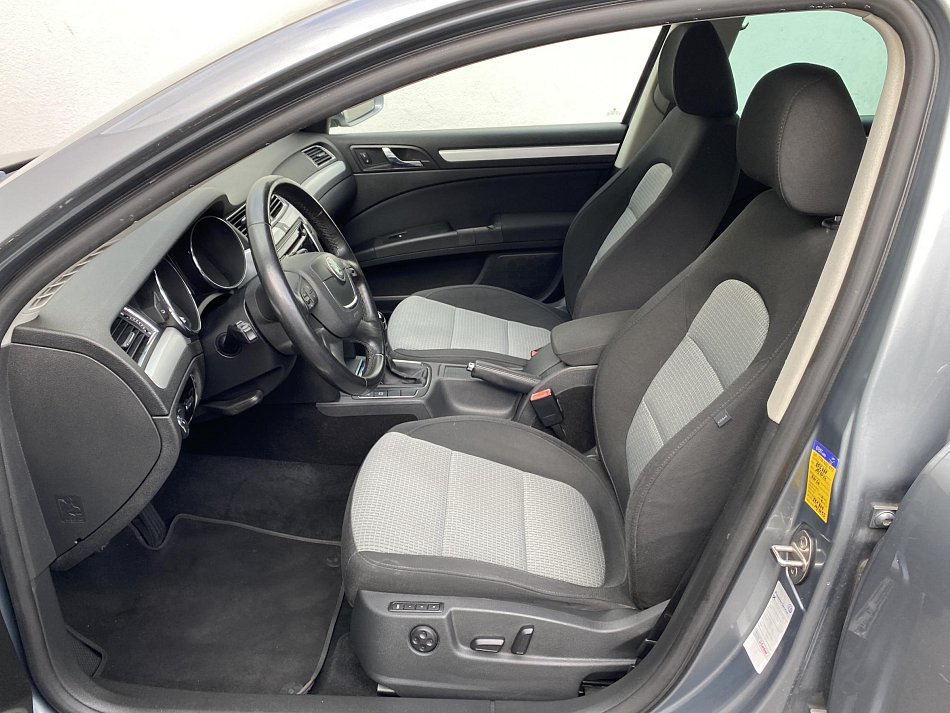 Škoda Superb II 2.0 TDI Ambition