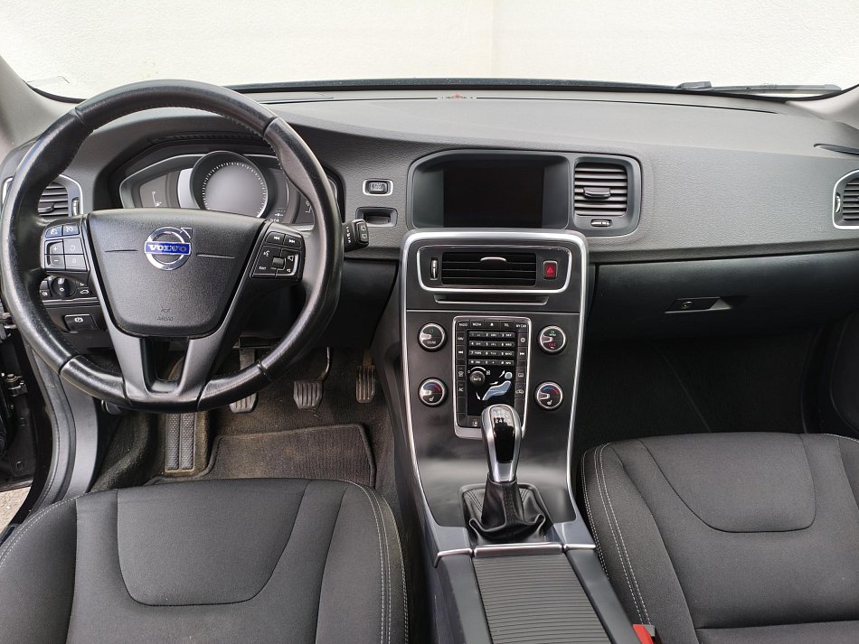 Volvo V60 2.0 D 