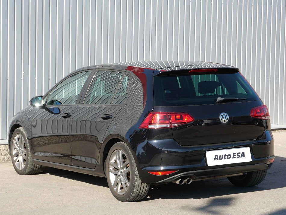 Volkswagen Golf 2.0 TDi Highline VII