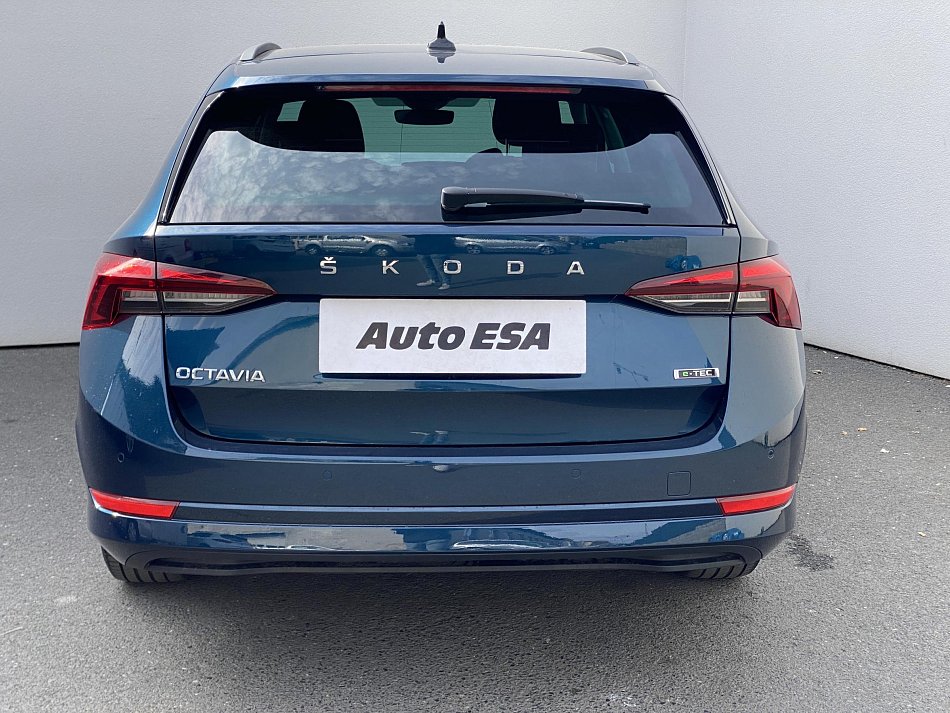 Škoda Octavia IV 1.5 TSi-eTEC Ambition
