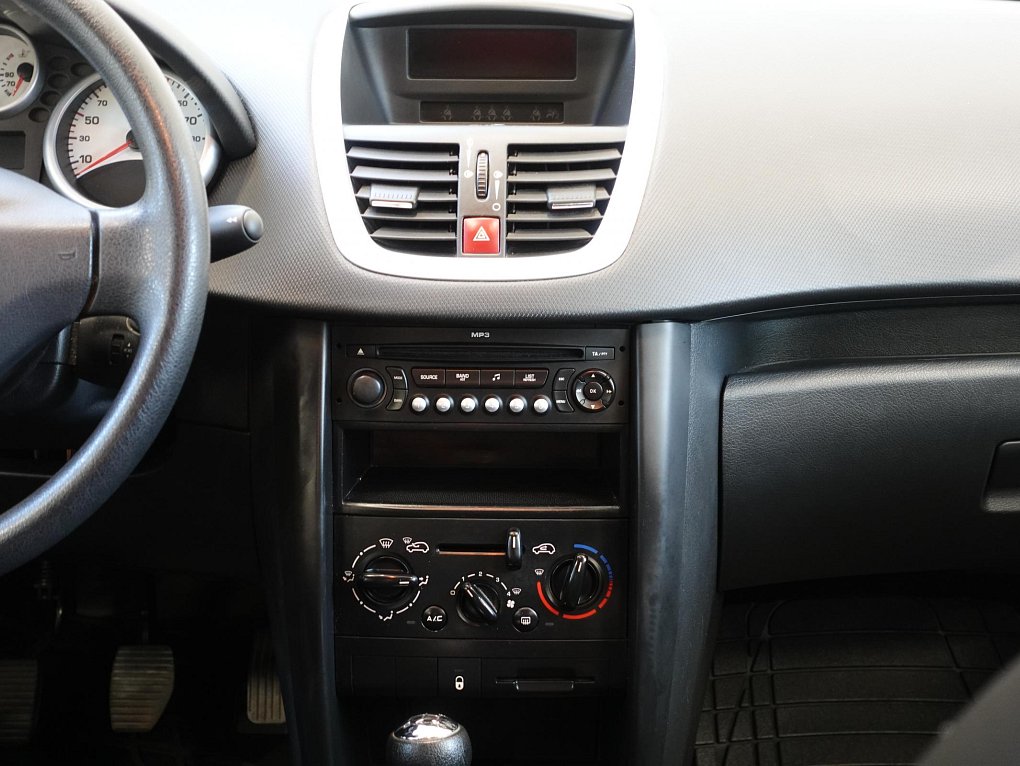 Peugeot 207 1.4i 