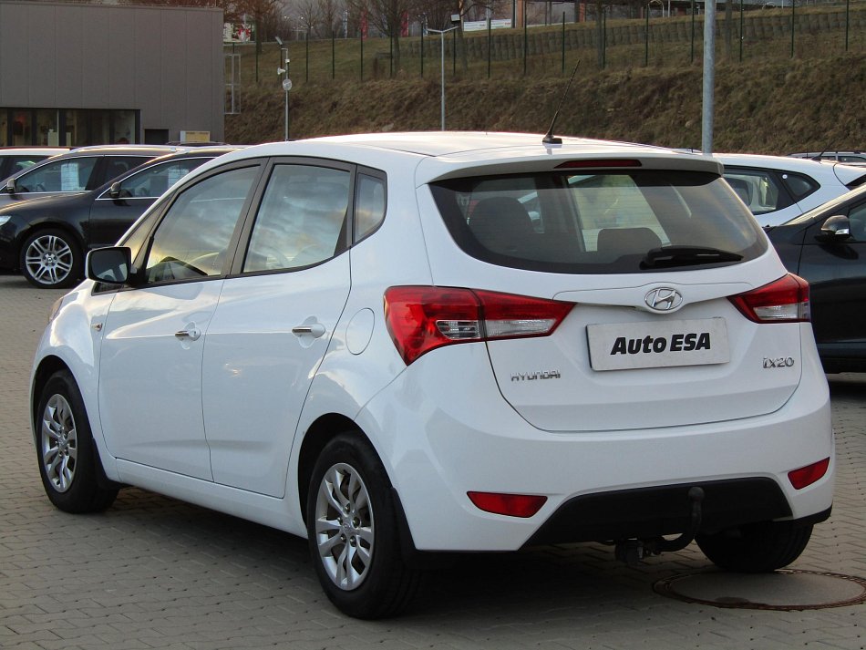 Hyundai Ix20 1.4i 