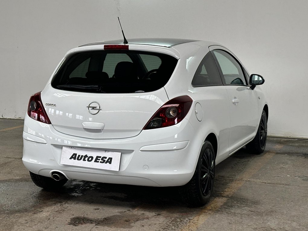 Opel Corsa 1.4i 