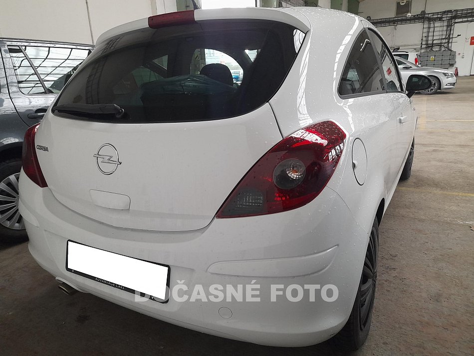 Opel Corsa 1.4i 