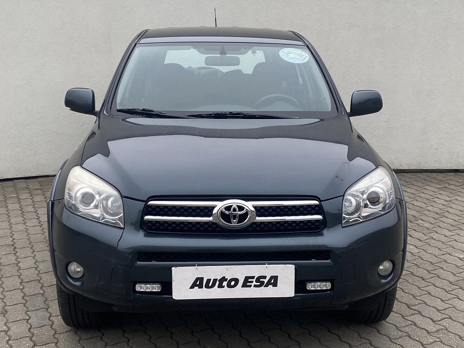 Toyota RAV4 2.2 D  4WD