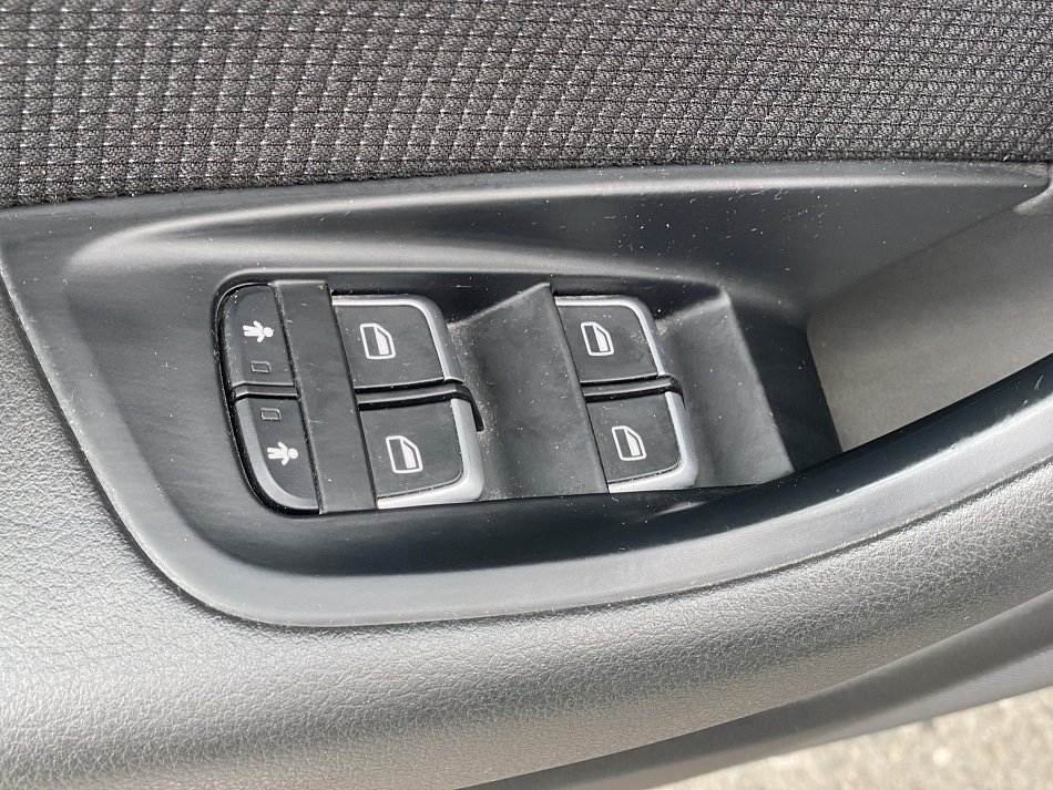 Audi A6 3.0 TDi S-line quattro