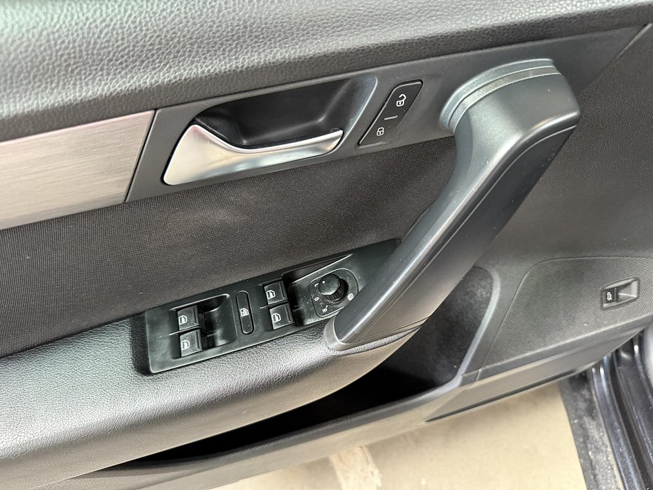 Volkswagen Passat 2.0TDi 