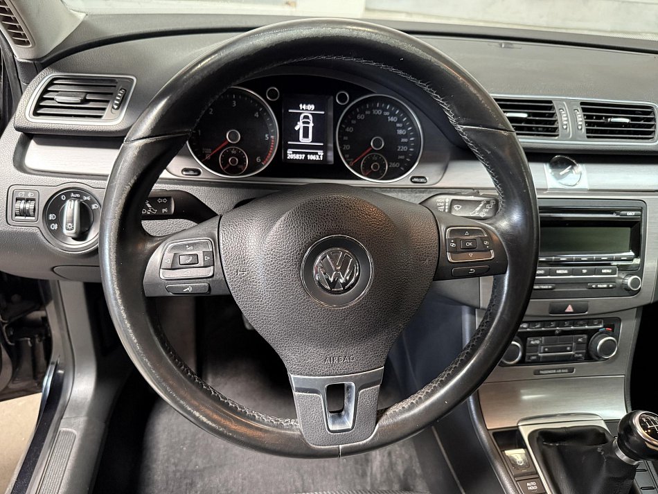 Volkswagen Passat 2.0TDi 