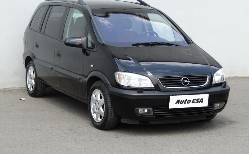 Opel Zafira 2.0i 