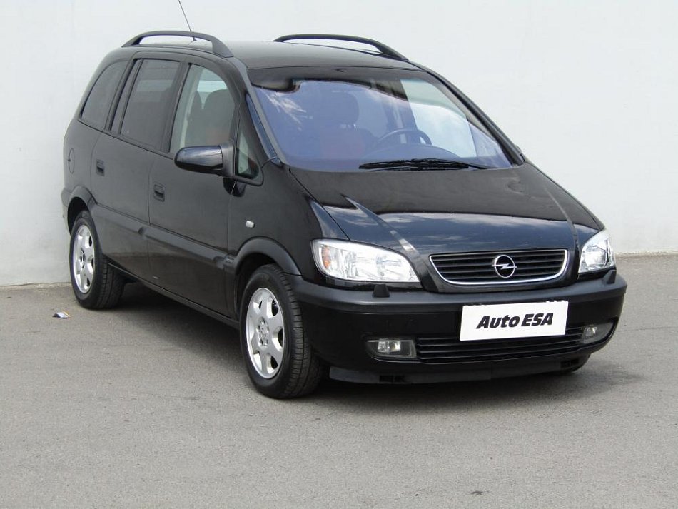 Opel Zafira 2.0i 
