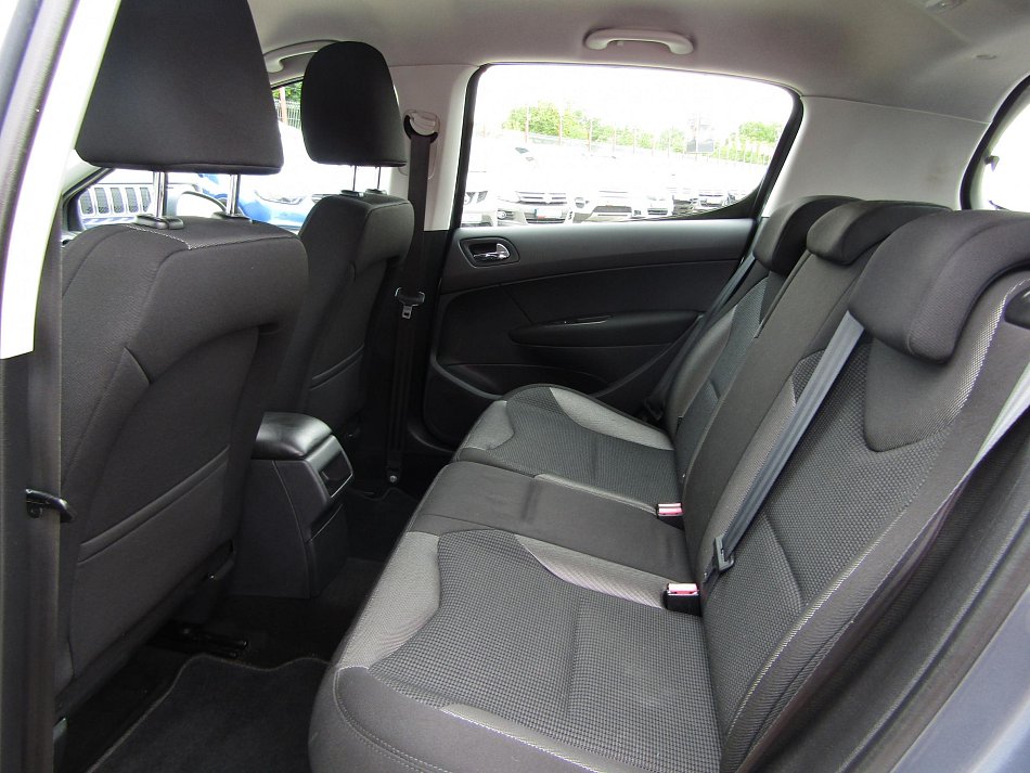 Peugeot 308 1.6I 