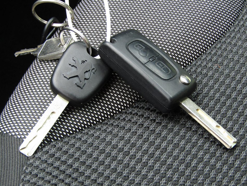 Peugeot 308 1.6I 