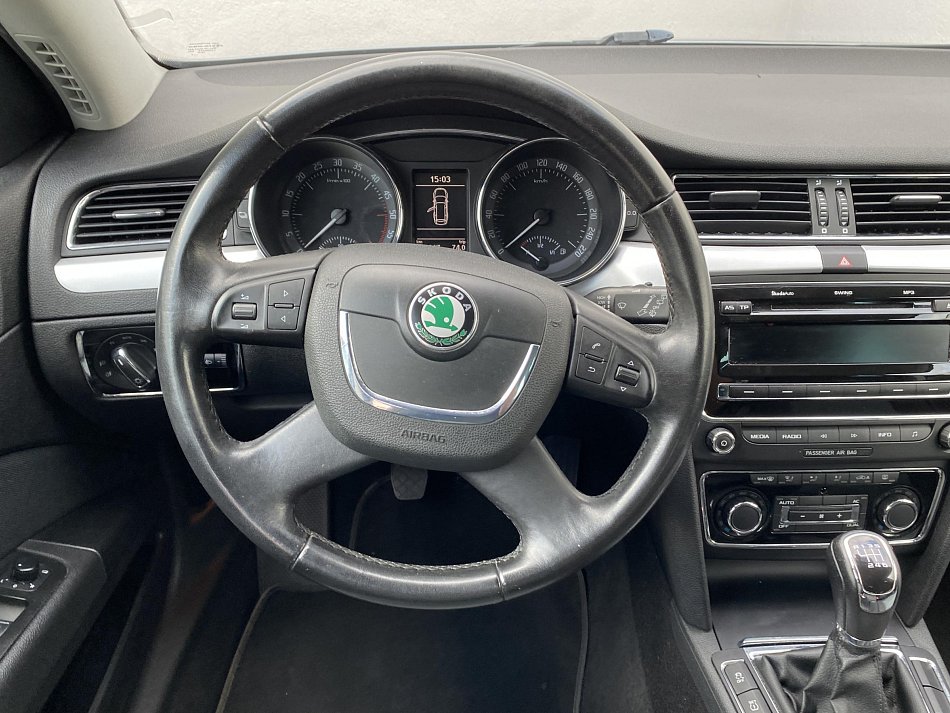 Škoda Superb II 2.0 TDI Ambition