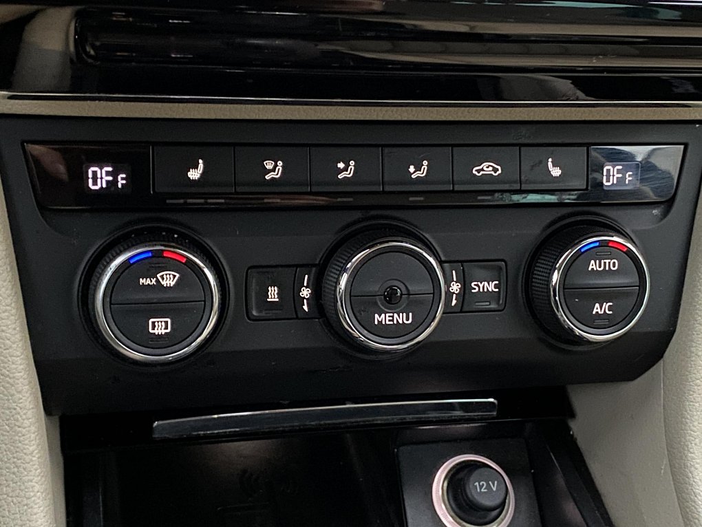 Škoda Superb III 2.0 TDi  4x4