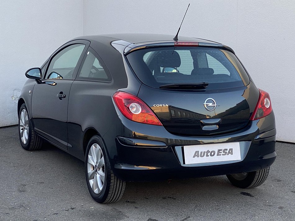 Opel Corsa 1.4i 