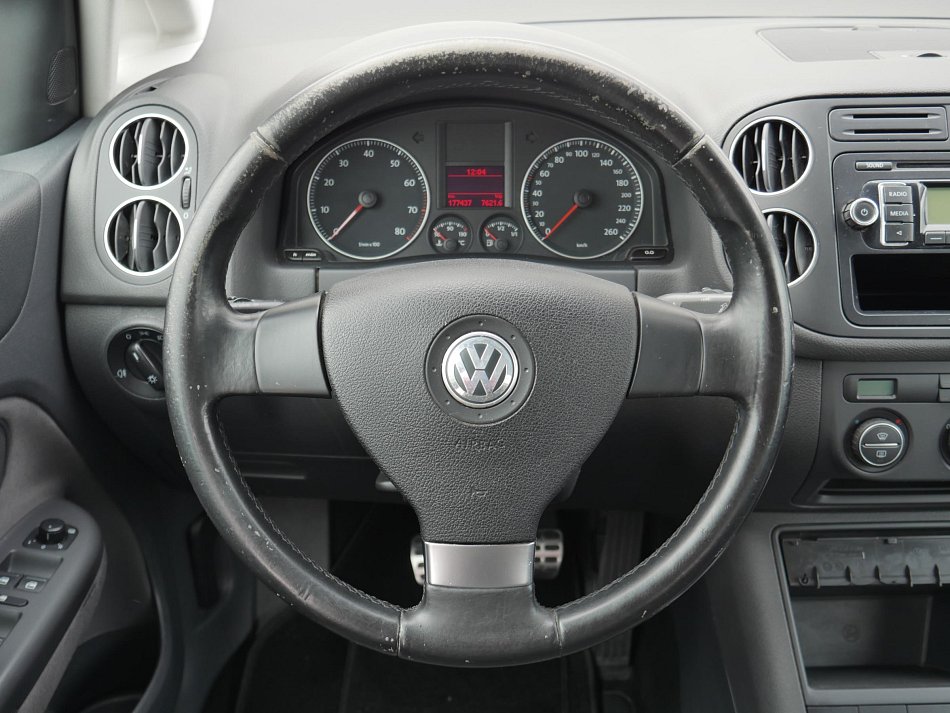 Volkswagen Golf Plus 1.6 i 