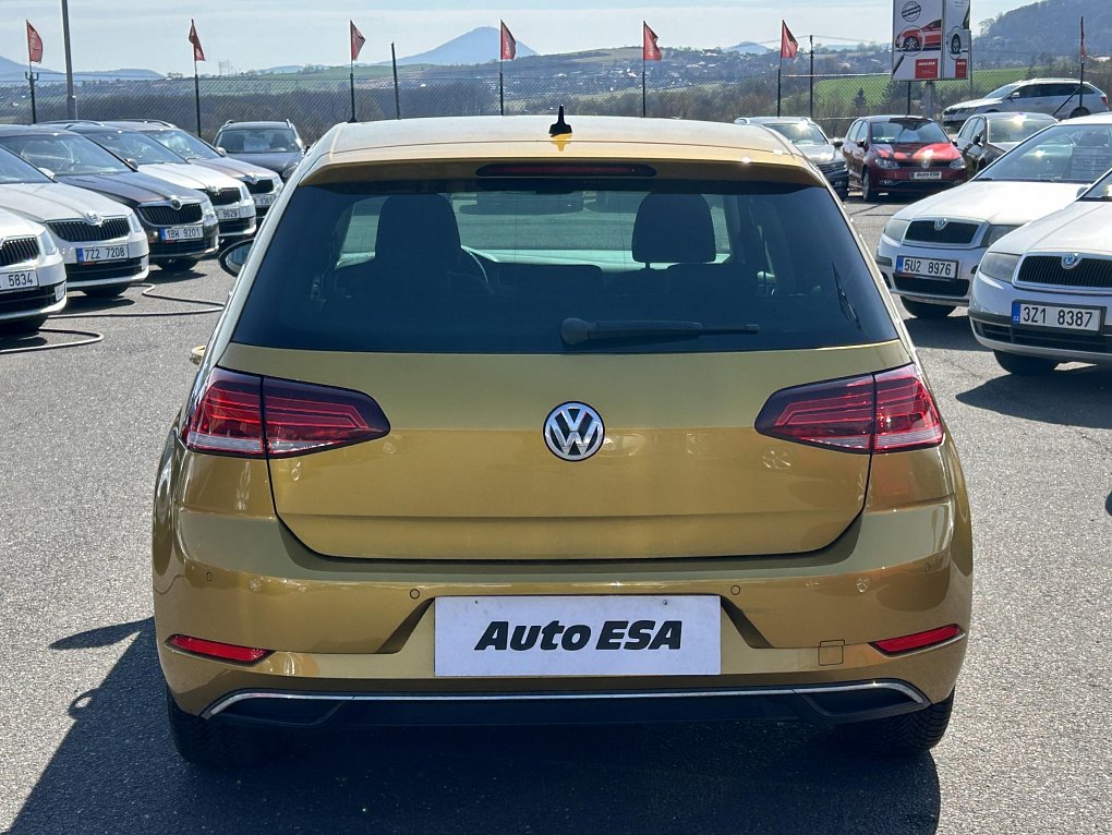 Volkswagen Golf 2.0TDi 