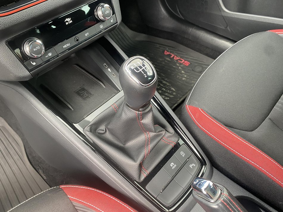 Škoda Scala 1.0 TSi Monte Carlo