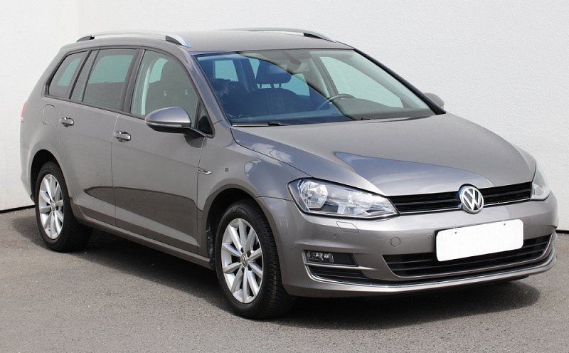 Volkswagen Golf 2.0 TSI 