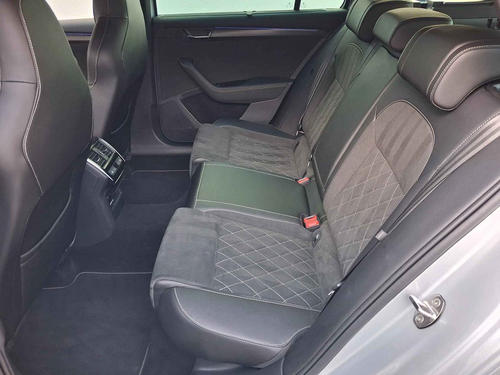 Škoda Superb III 2.0 TDi SportLine 4X4