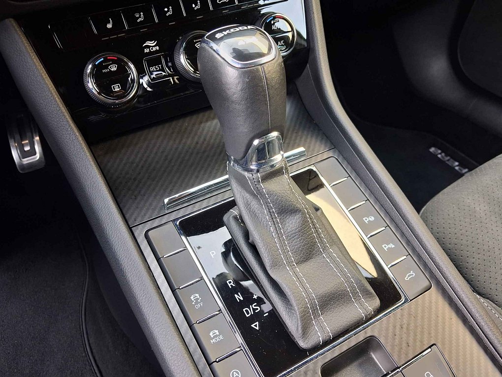 Škoda Superb III 2.0 TDi SportLine 4X4