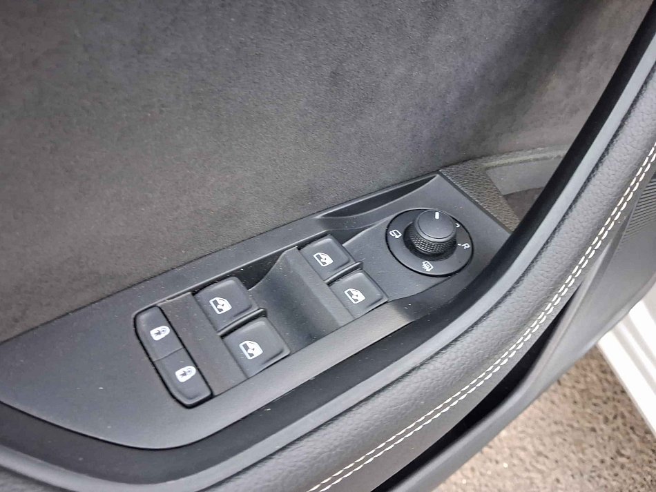 Škoda Superb III 2.0 TDi SportLine 4X4