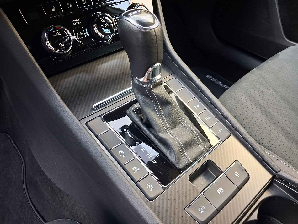 Škoda Superb III 2.0 TDi SportLine 4X4