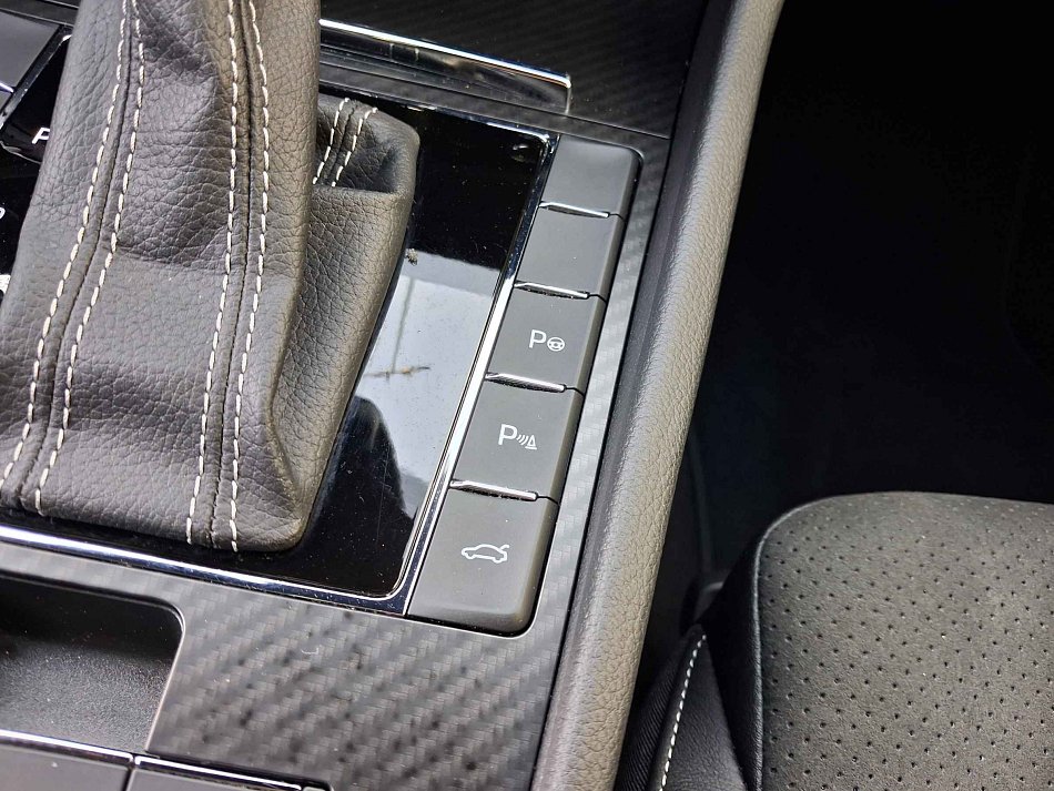 Škoda Superb III 2.0 TDi SportLine 4X4