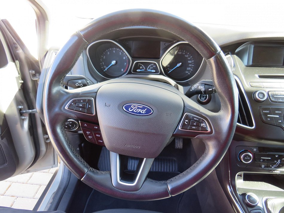 Ford Focus 1.5EB 