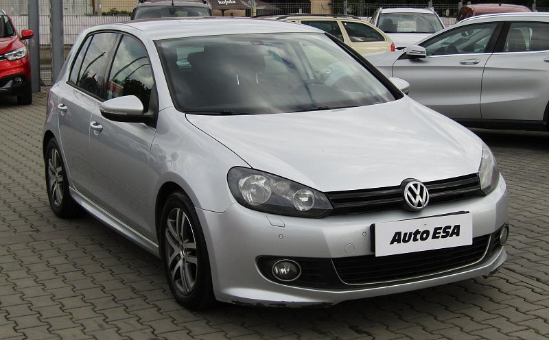Volkswagen Golf 1.2 TSi 
