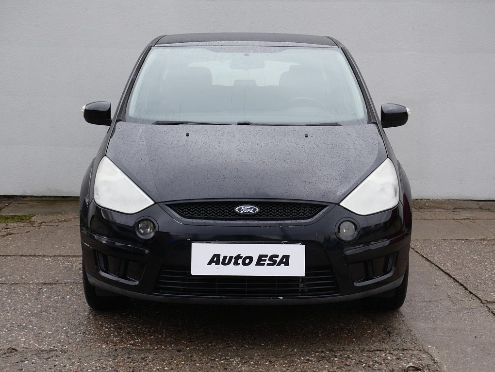 Ford S-MAX 2.0i 