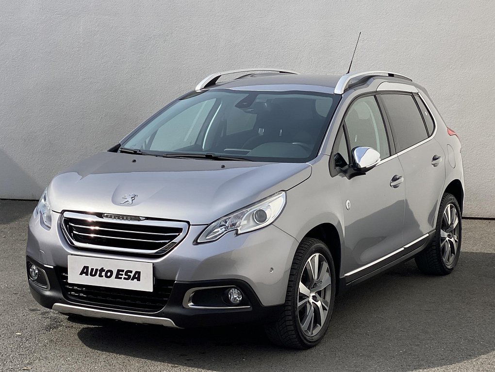 Peugeot 2008 1.2PT Crossway