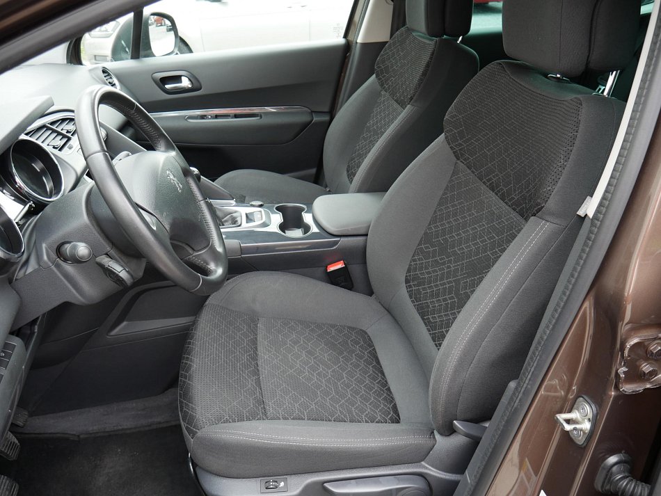 Peugeot 3008 1.6HDi 