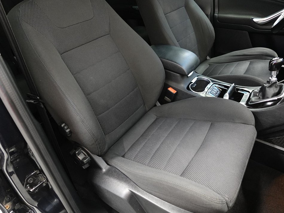 Ford Galaxy 2.2 TDCi Titanium