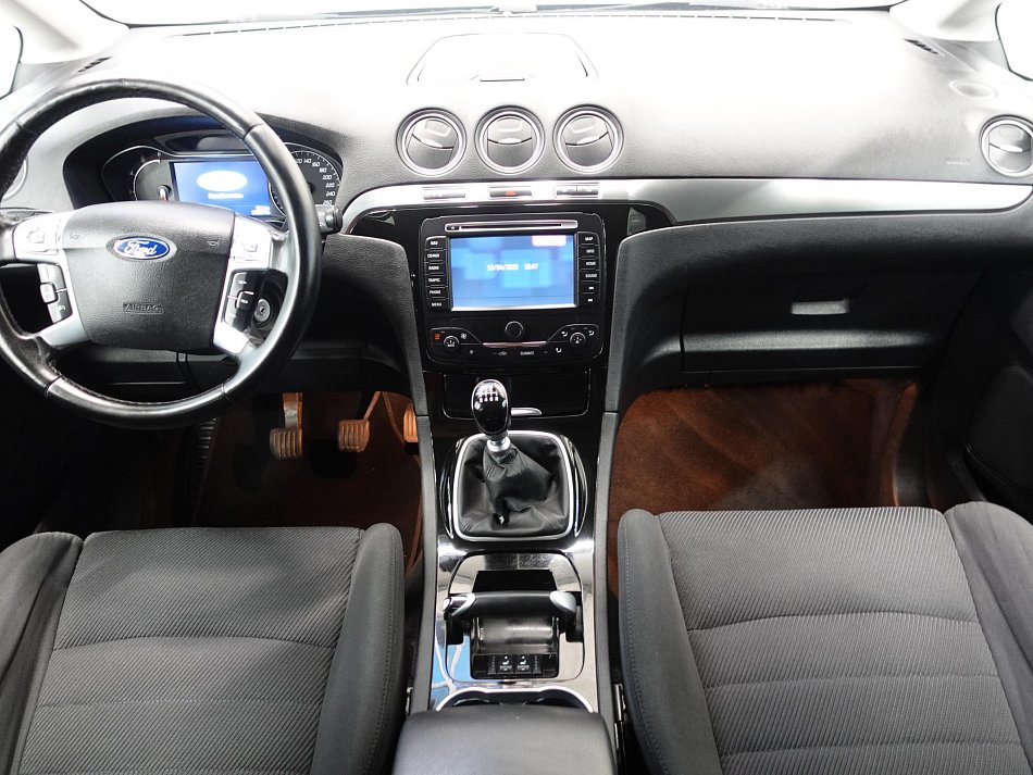 Ford Galaxy 2.2 TDCi Titanium