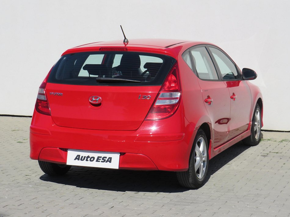 Hyundai I30 1.4 i 