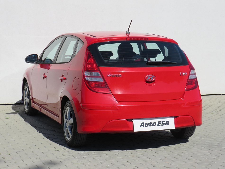 Hyundai I30 1.4 i 