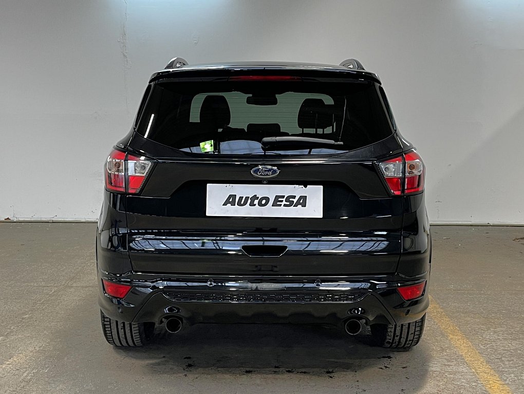 Ford Kuga 2.0 TDCi ST-Line 4x4