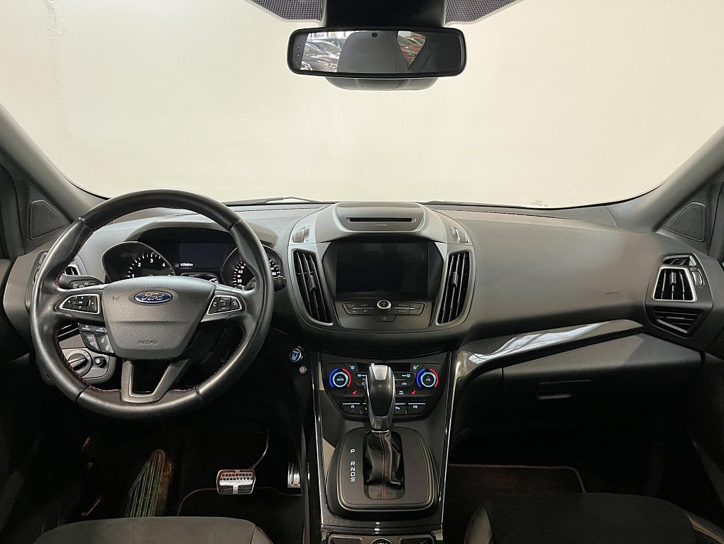 Ford Kuga 2.0 TDCi ST-Line 4x4