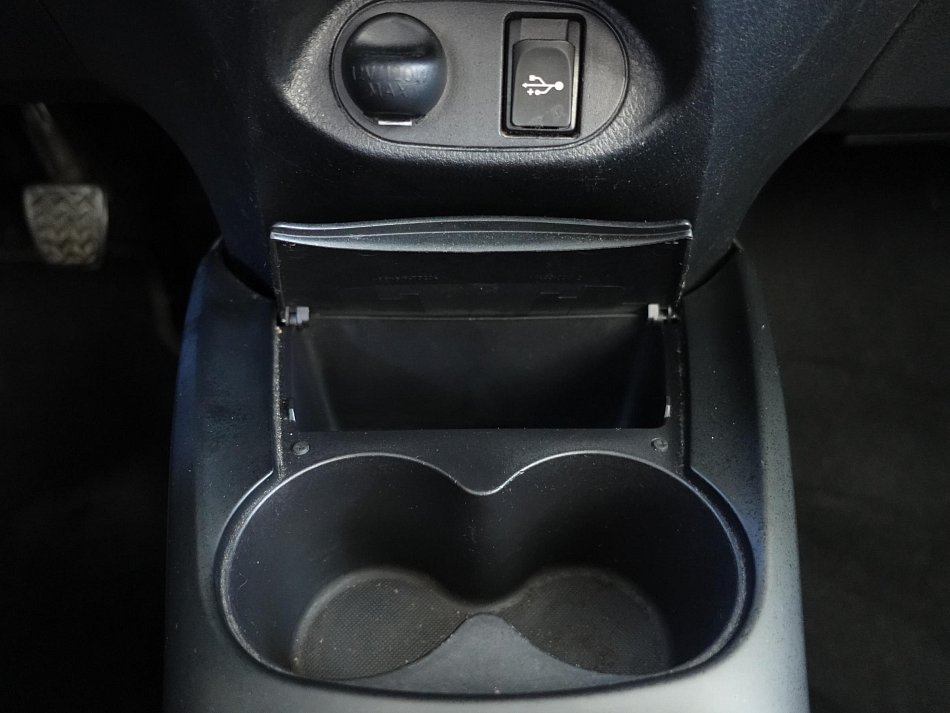 Toyota Yaris 1.4i 